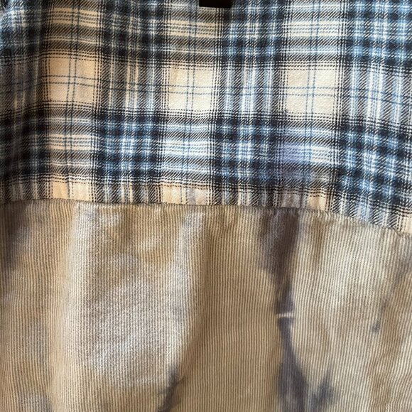 Design Lab Lord and Taylor Acid Wash Blue Flannel with Cropped Sleeves - Picture 7 of 8